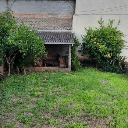 Vende-se Casa