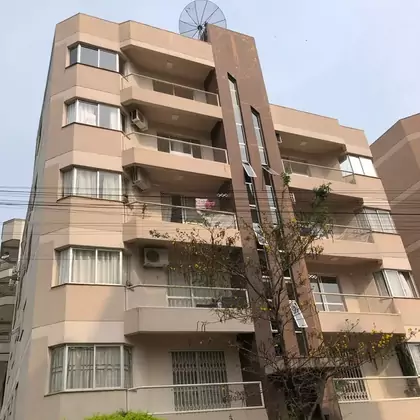 VENDE-SE APARTAMENTO NO CENTRO DE MARAU