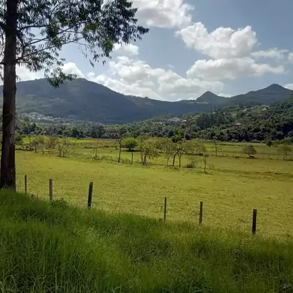 Venda - área de terras