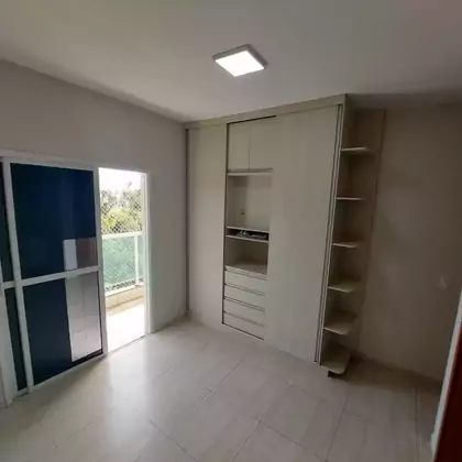 Vende-se - Apartamento