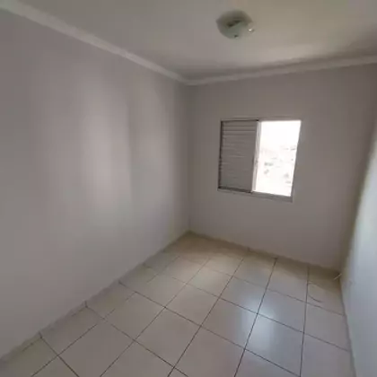 Vende-se - Apartamento