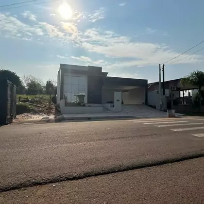 Lindíssima casa a venda no bairro Jardim América